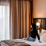 Alhar Hotel