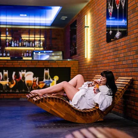 阿哈尔酒店 酒店 3*