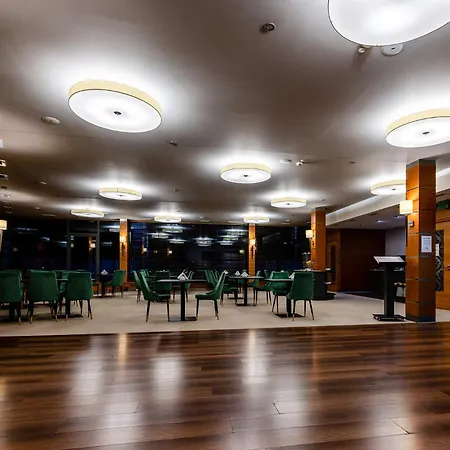 阿哈尔酒店 酒店 卢布利涅茨