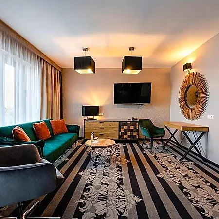 Alhar 3* Lubliniec